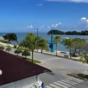 Indy's Bay Frontview In Samana. Apartment